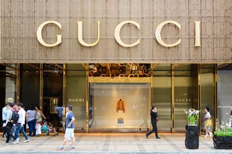 gucci resale store